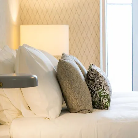 Lisbon Luxury Retreat! 2 Suites, Balcony & Views!! Zewnętrze zdjęcie