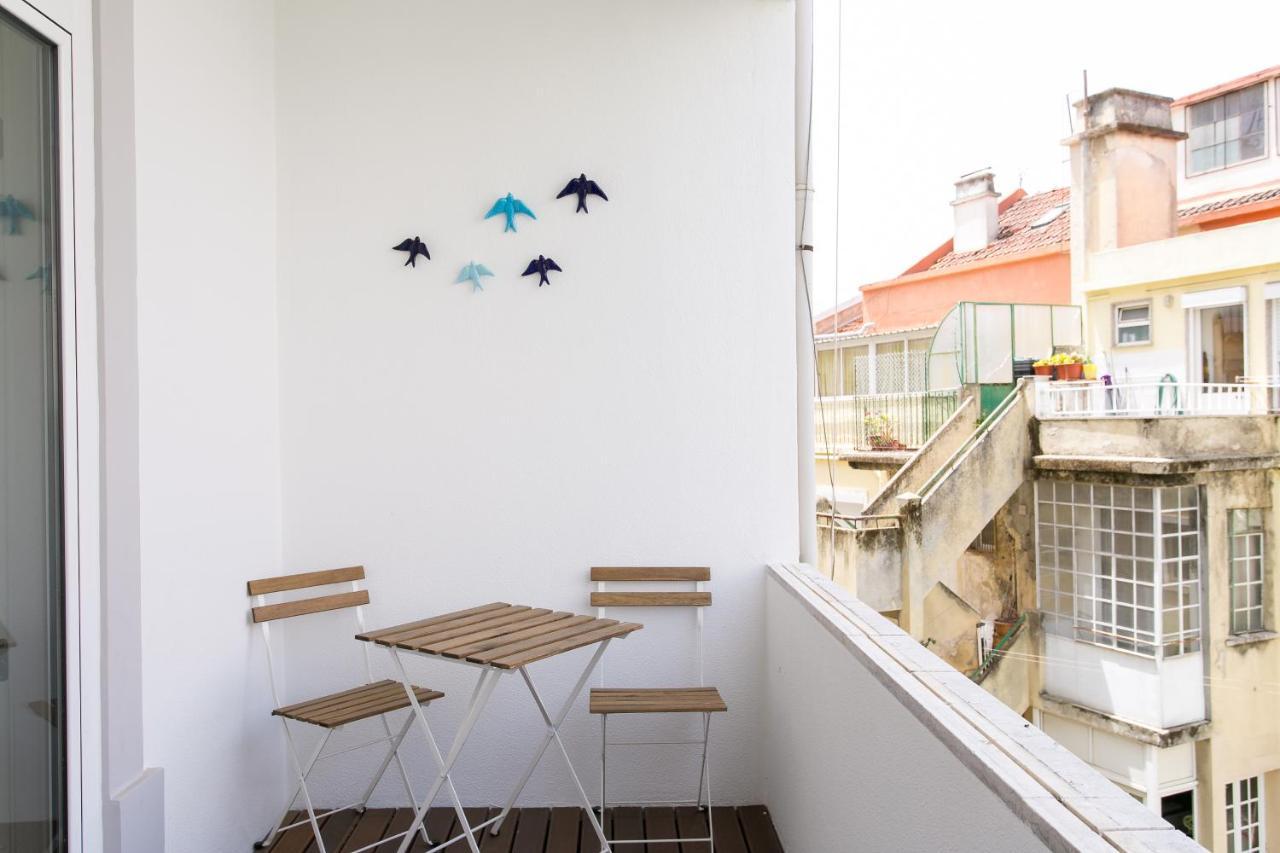 Apartament Luxury Retreat! 2 Suites, Balcony & Views!! *